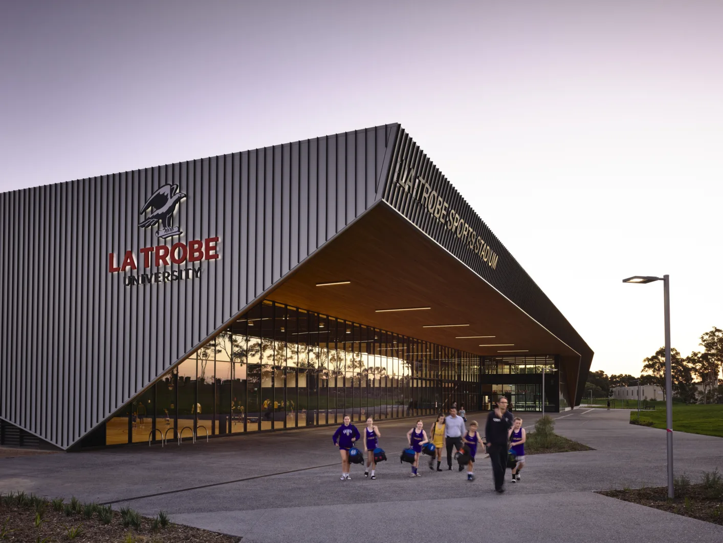Warren Mahoney La Trobe 0093